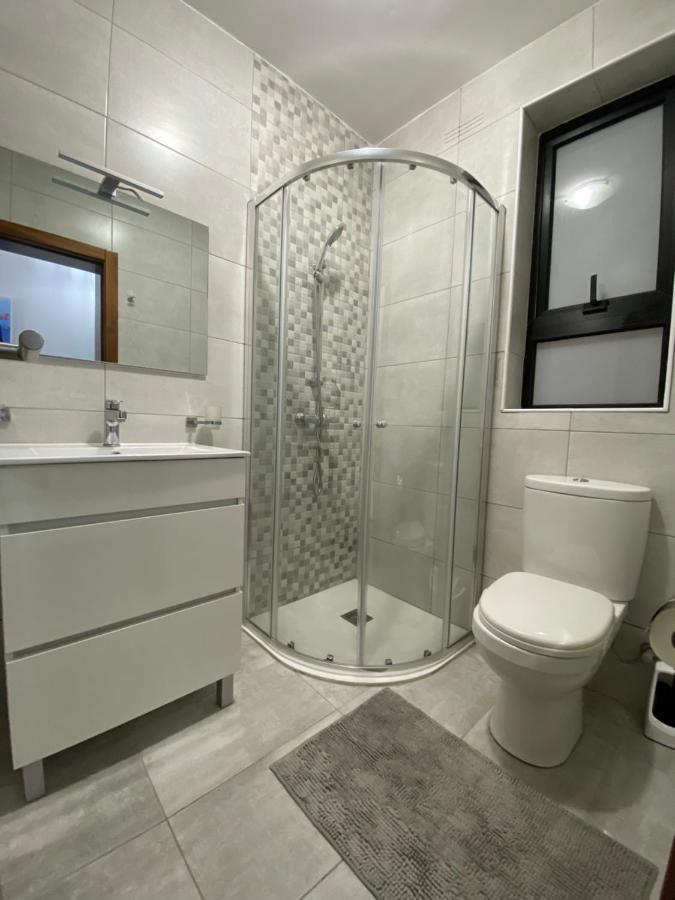 F1 2 St Julians, Private Room, Bathroom & Living Shared Saint Julian's Ngoại thất bức ảnh